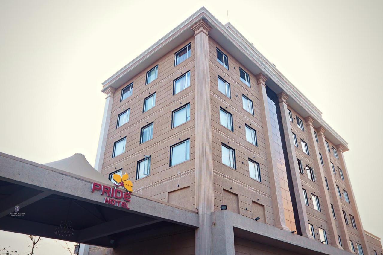 Pride Hotel Bhopal Exterior photo